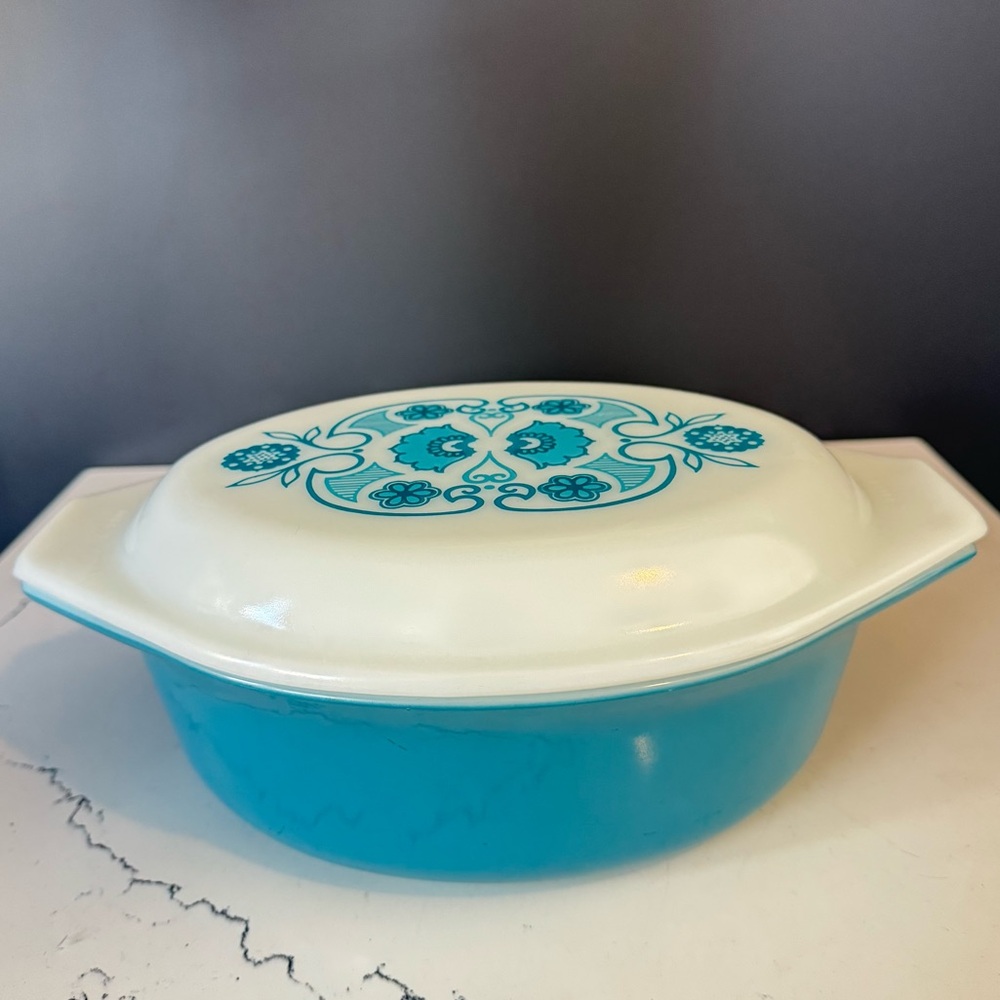 Vintage PYREX Horizon Blue Casserole Dish with Lid 1.5Qt